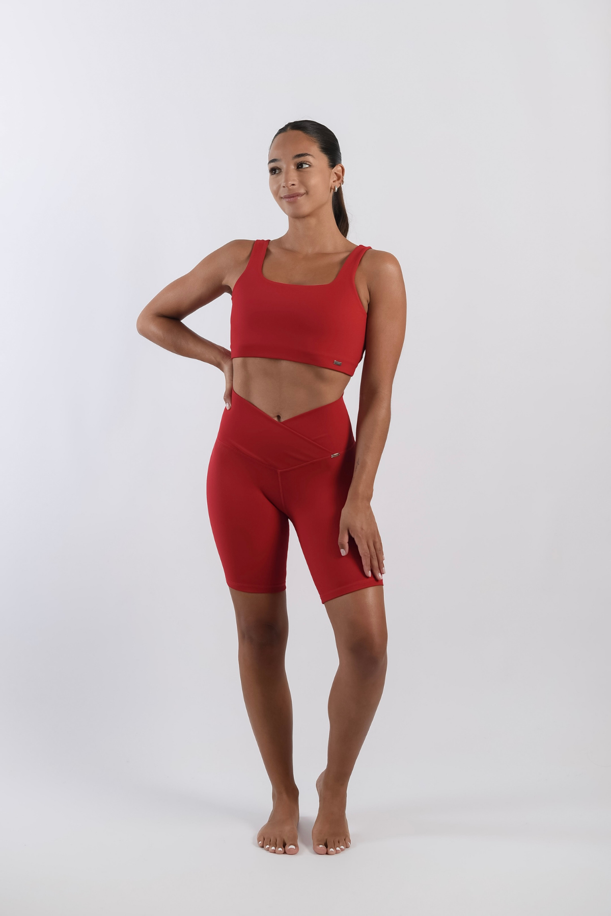 Bras Believe Bel Air Bar in Rot- -Tienda Ropa Leggings Yoga Sostenibles Reciclados Mujer On-line Barcelona Leichtathletik Nachhaltige Recycelte Yoga-Kleidung