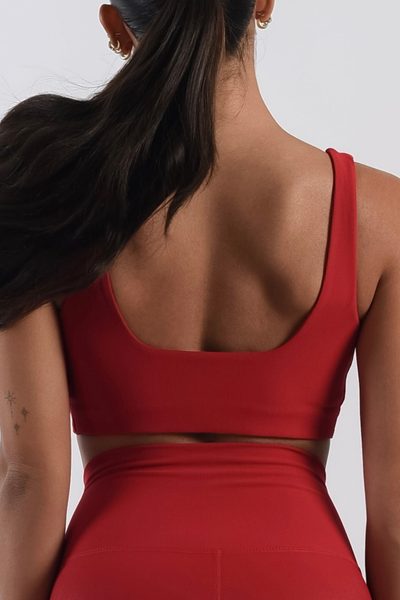 Bel Air Bar in Red-Bras-Tienda Ropa Leggings Yoga Sostenibles Reciclados Mujer On-line Barcelona Believe Athletics Sustainable Recycled Yoga Clothes