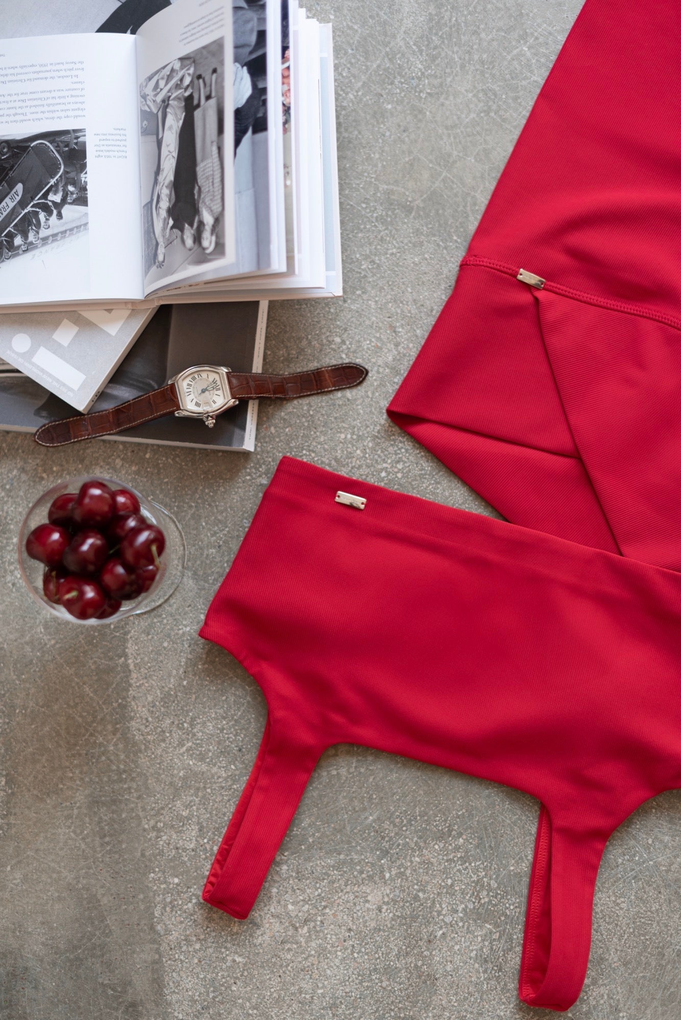 Bel Air Bar in Red-Bras-Tienda Ropa Leggings Yoga Sostenibles Reciclados Mujer On-line Barcelona Believe Athletics Sustainable Recycled Yoga Clothes