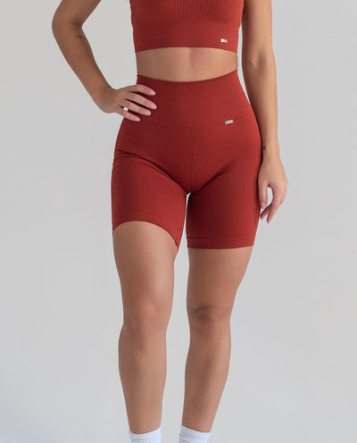 Bliss Biker Push-Up en Chili-Bikers-Tienda Ropa Leggings Yoga Sostenibles Reciclados Mujer On-line Barcelona Believe Athletics Sustainable Recycled Yoga Clothes