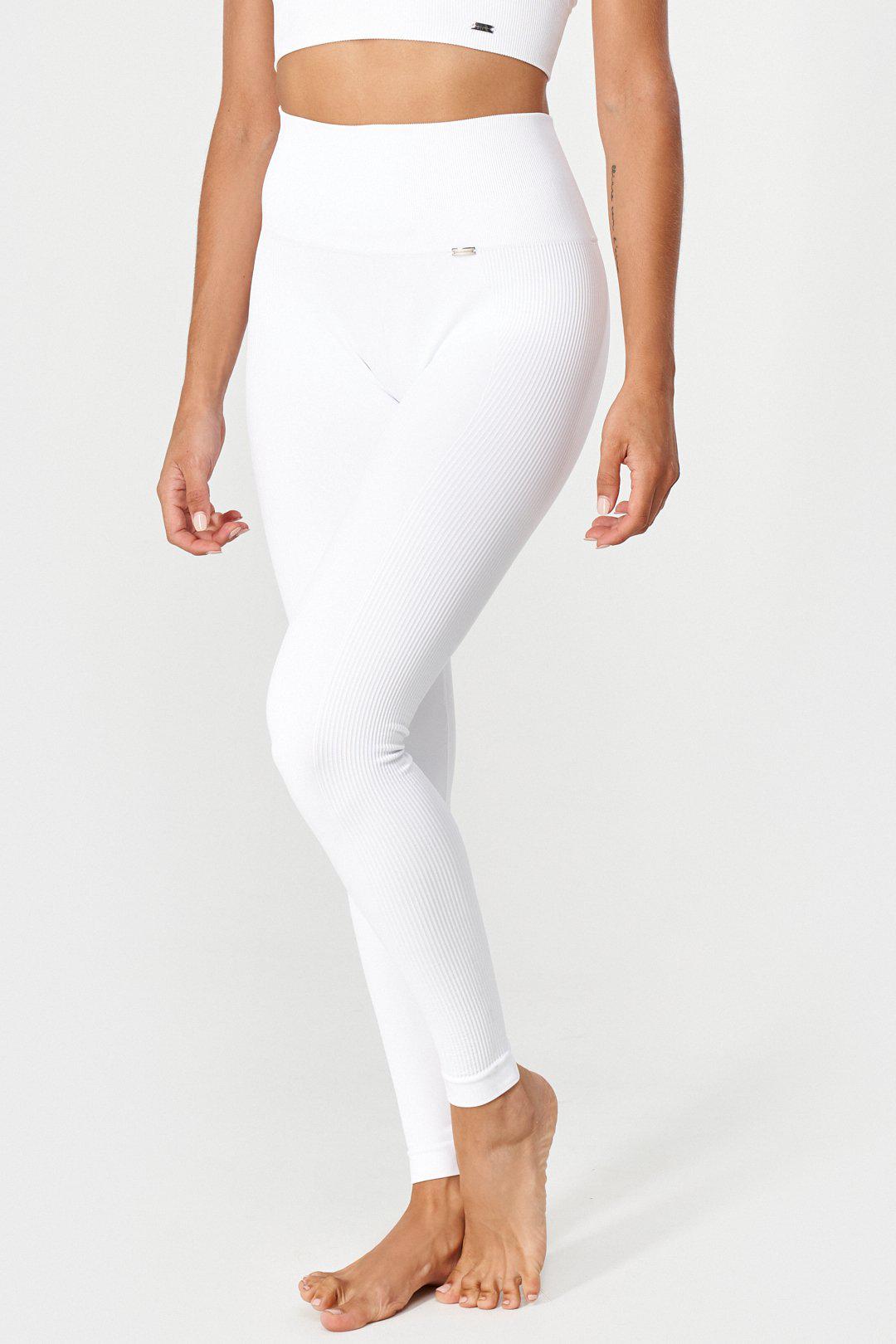 Bliss Legging in White-Long Leggings-Store Clothing Sustainable Recycled Yoga Leggings Women On-line Barcelona Believe Athletics Sustainable Recycled Yoga Clothes