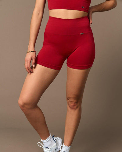 Bliss Short Push-Up en Rojo-Shorts-Tienda Ropa Leggings Yoga Sostenibles Reciclados Mujer On-line Barcelona Believe Athletics Sustainable Recycled Yoga Clothes