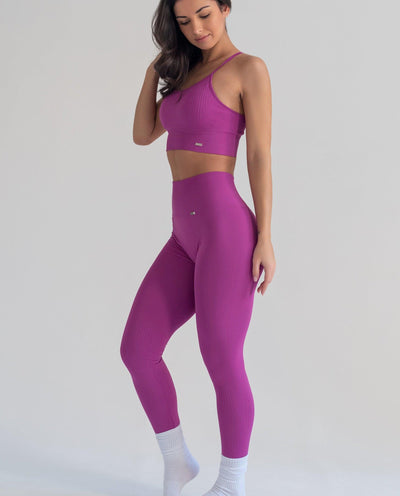 Flow Legging bei Orquidea-Long Leggings-Shop Nachhaltige recycelte Yoga-Leggings Damenbekleidung On-line Barcelona Believe Athletics Nachhaltige recycelte Yoga-Bekleidung