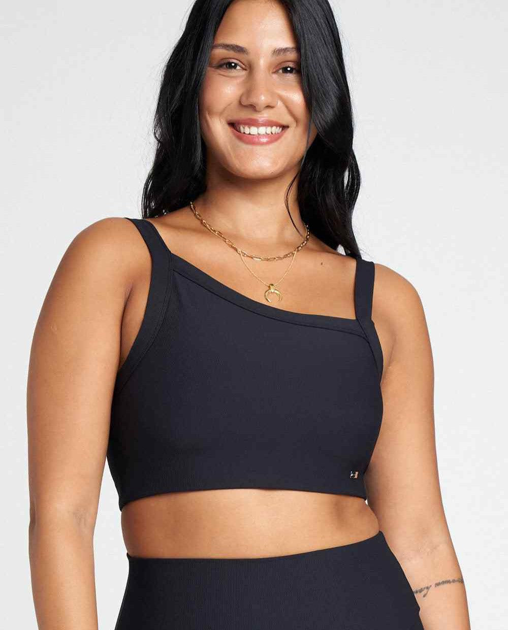 Hope Bra en Negro-Bras-Tienda Ropa Leggings Yoga Sostenibles Reciclados Mujer On-line Barcelona Believe Athletics Sustainable Recycled Yoga Clothes