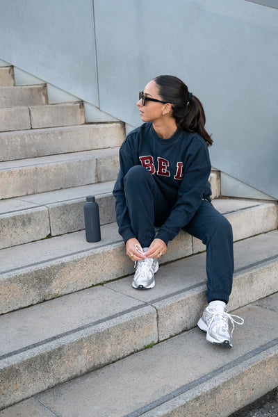 Varsity Hoodie Navy-Sweatshirts-Tienda Ropa Leggings Yoga Sostenibles Reciclados Mujer On-line Barcelona Believe Athletics Sustainable Recycled Yoga Clothes