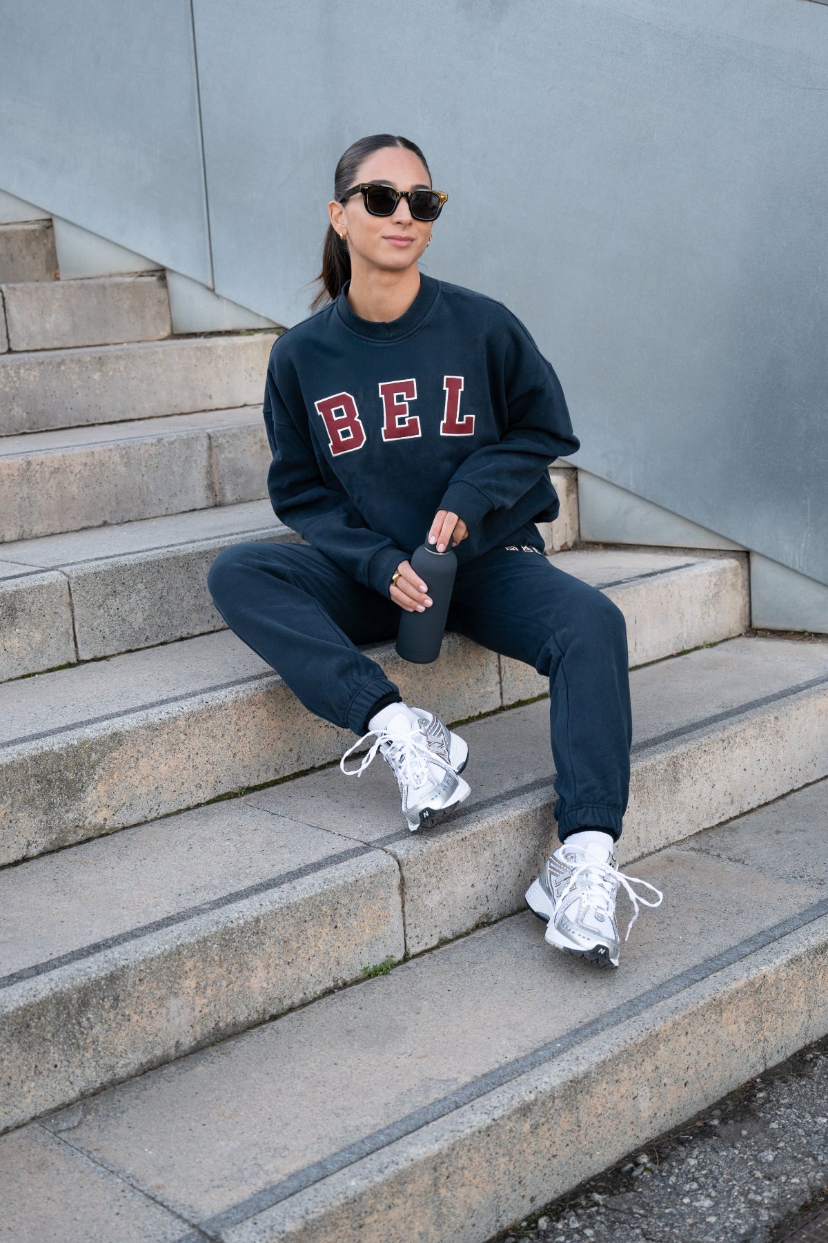 Varsity Hoodie Navy-Sweatshirts-Tienda Ropa Leggings Yoga Sostenibles Reciclados Mujer On-line Barcelona Believe Athletics Sustainable Recycled Yoga Clothes