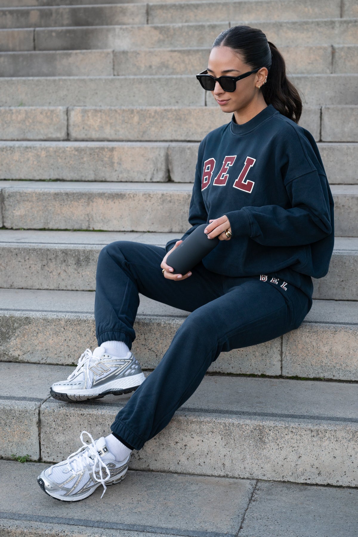 Varsity Hoodie Navy-Sweatshirts-Tienda Ropa Leggings Yoga Sostenibles Reciclados Mujer On-line Barcelona Believe Athletics Sustainable Recycled Yoga Clothes