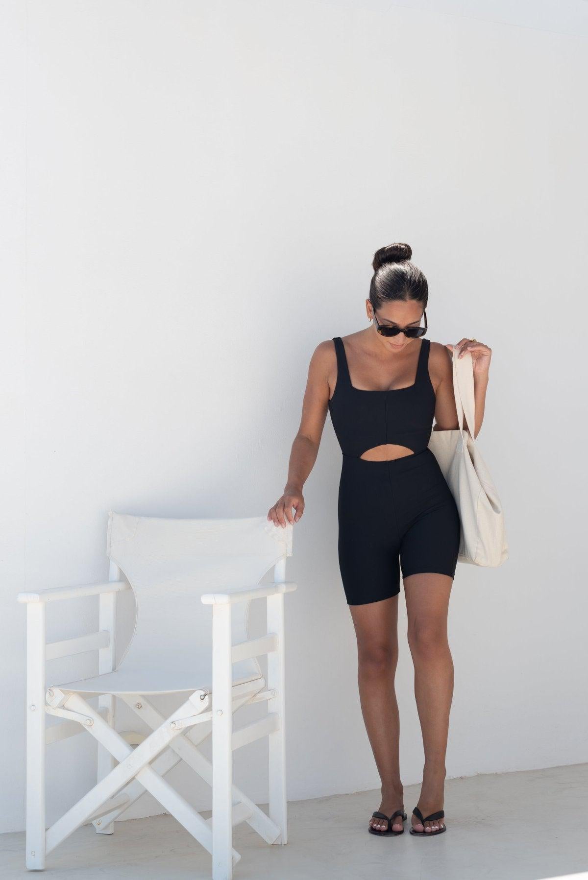 Believe Swanky Jumpsuit in Schwarz-Jumpsuits-Tienda Ropa Leggings Yoga Sostenibles Reciclados Mujer On-line Barcelona Leichtathletik Nachhaltige Recycelte Yoga-Kleidung