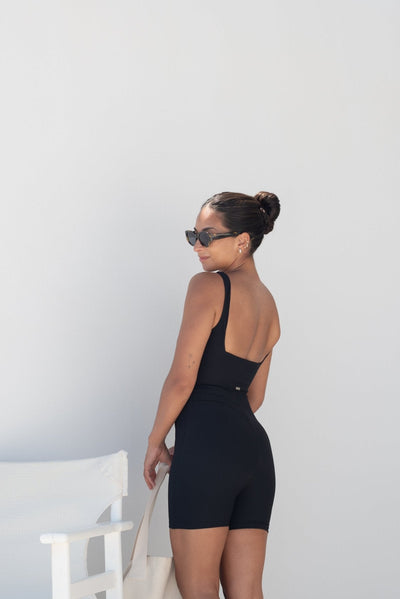 Swanky Jumpsuit in Black-Jumpsuits-Tienda Ropa Leggings Yoga Sostenibles Reciclados Mujer On-line Barcelona Believe Athletics Sustainable Recycled Yoga Clothes