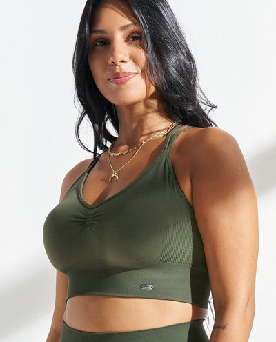 Yin Yang Bra en Militar-Bras-Tienda Ropa Leggings Yoga Sostenibles Reciclados Mujer On-line Barcelona Believe Athletics Sustainable Recycled Yoga Clothes